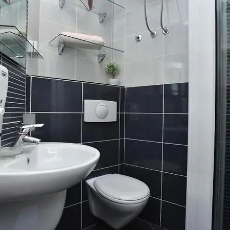 Lux M Center Apartment *